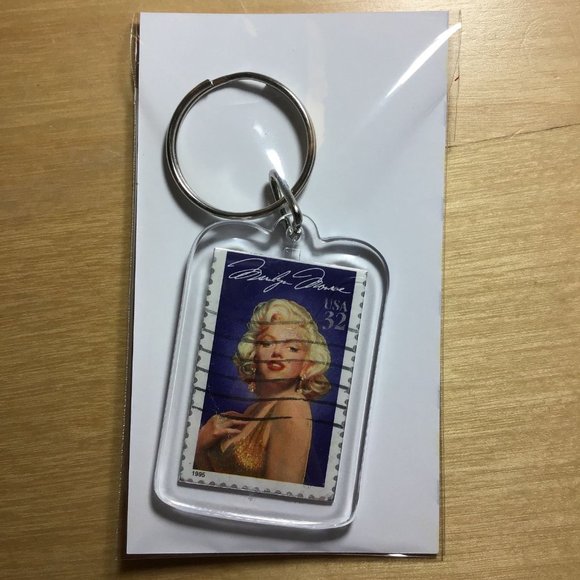 Marilyn Monroe Keychain - Recycled Postage Stamp Art, 32c - Picture 2 of 7